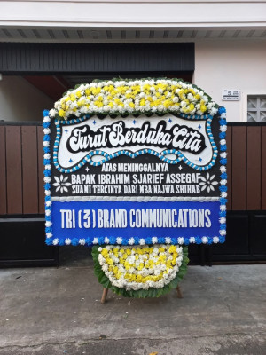 Papan Bunga Duka di Amantelu